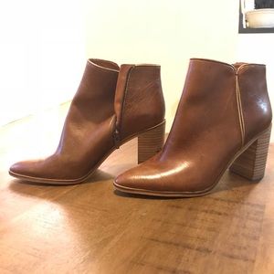 Lucky brown booties size 8
